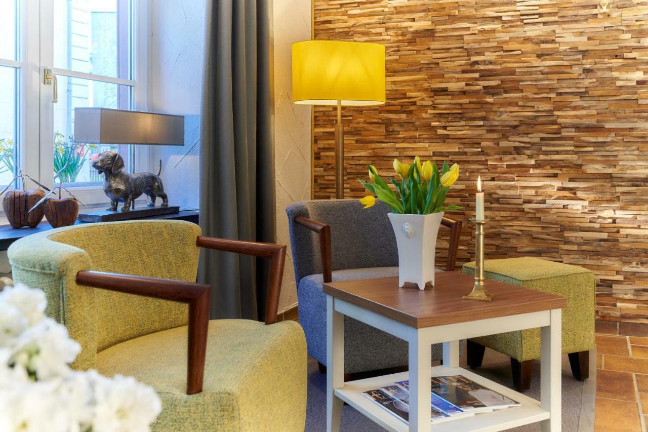 Boutique-Hotel Moseltor Трабен-Трарбах Екстер'єр фото